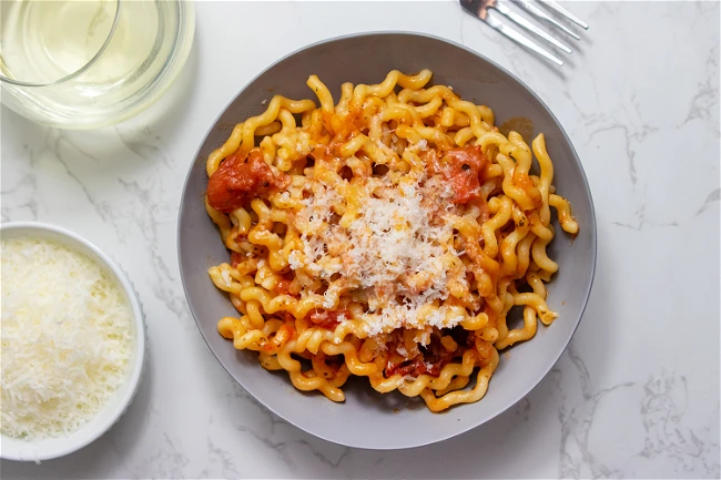 Fusilli Lunghi: The Ultimate Guide to the Spiraled Pasta Delight